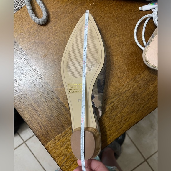 Anthropologie Silent D Camo Sling Back Pointed Toe Low Block Heel Sandals - Picture 7 of 8